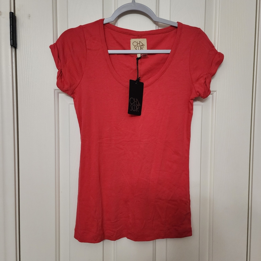 CHASER baby Ribbed Rolled Sleeve Red Top Size Medium NWT